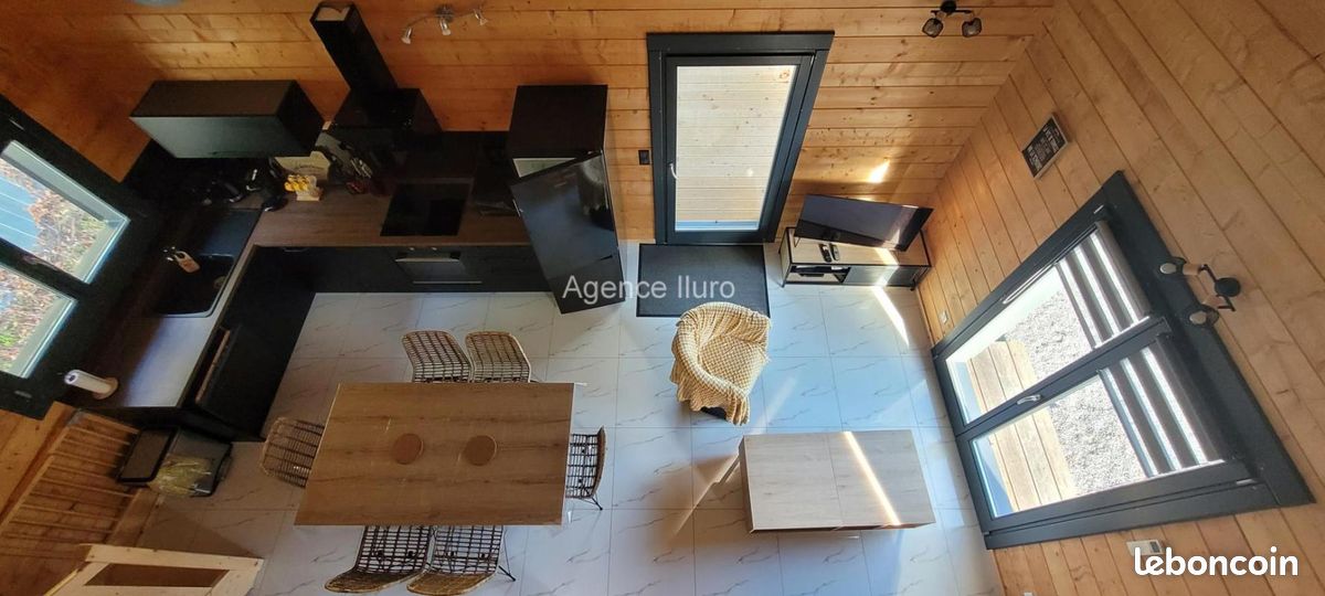 Maison 4 pièces 69 m² · à Issor · 69 m² · 995 €/mois