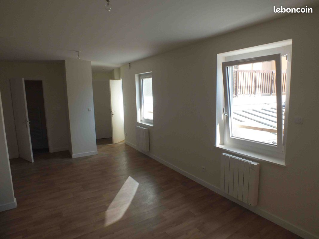 Appartement 2 pièces 45 m² · à Thiers · 45 m² · 475 €/mois