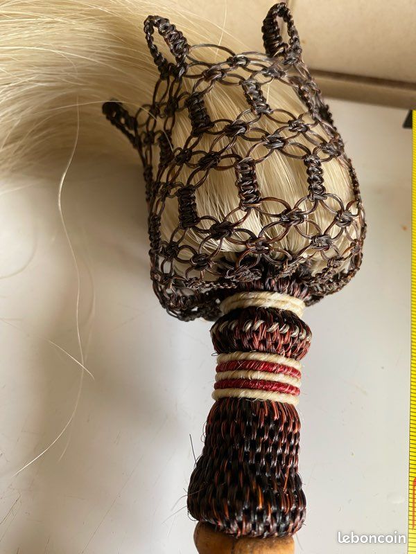 FUCHEN (FOUET EN PRÊLE) - CRIN DE CHEVAL VÉRITABLE TAOÏSTE ou chasse mouches - Collection