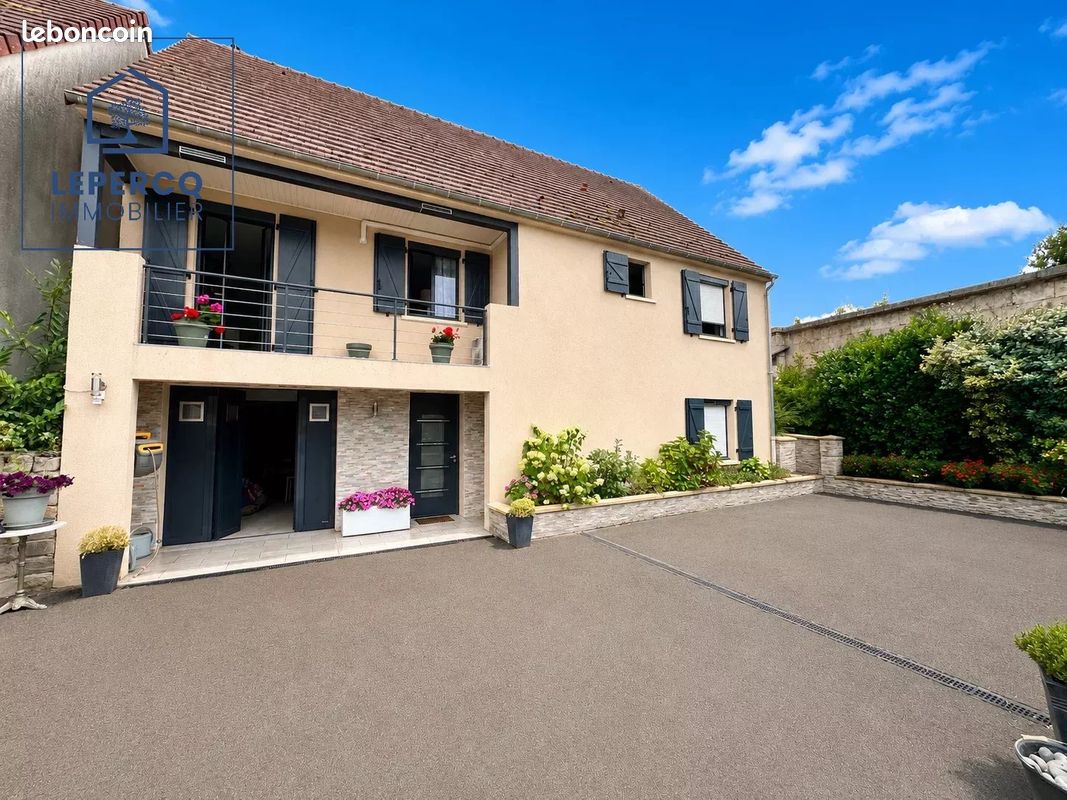 Maison 6 pièces 126 m² · à Vic-sur-Aisne · 126 m² · 260 000 €