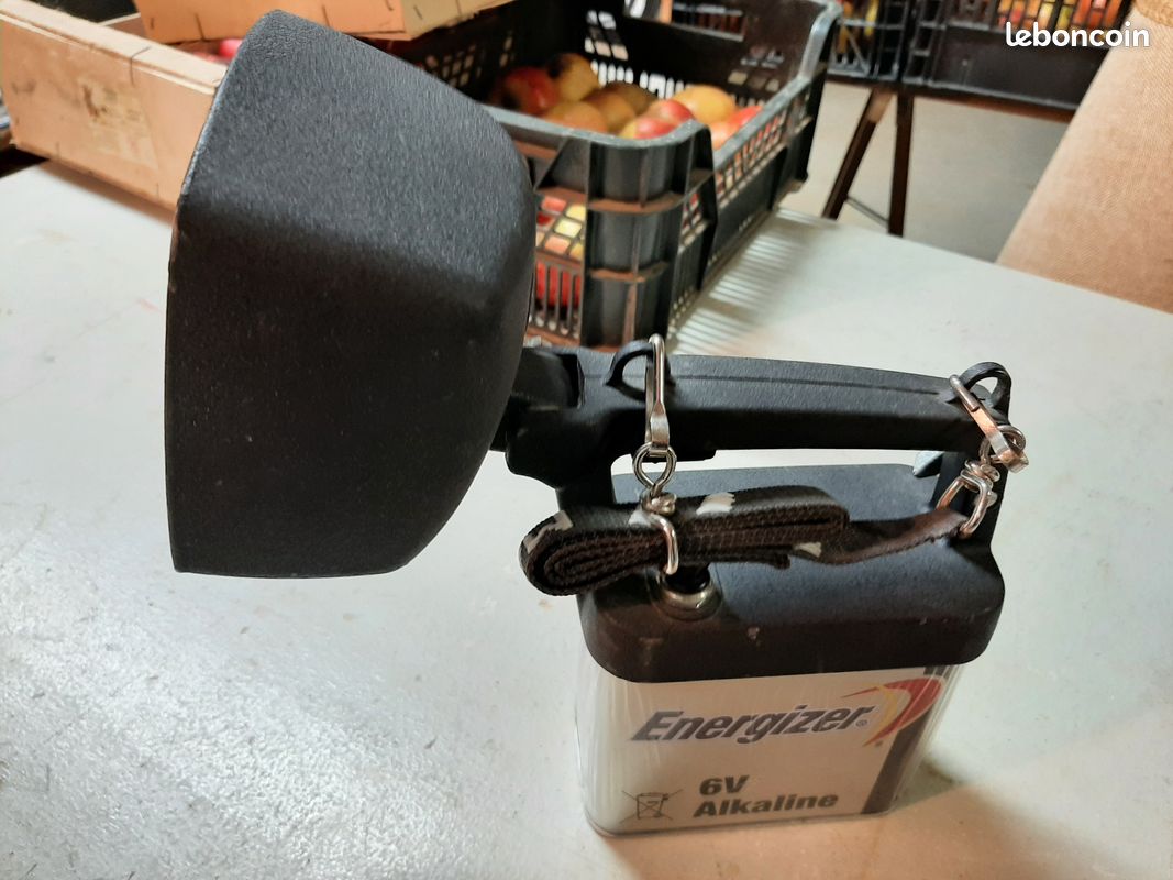 Lampe Tube Radar Militaire Mazda - Modèle 5-Y-35 - Occasion Non Testée