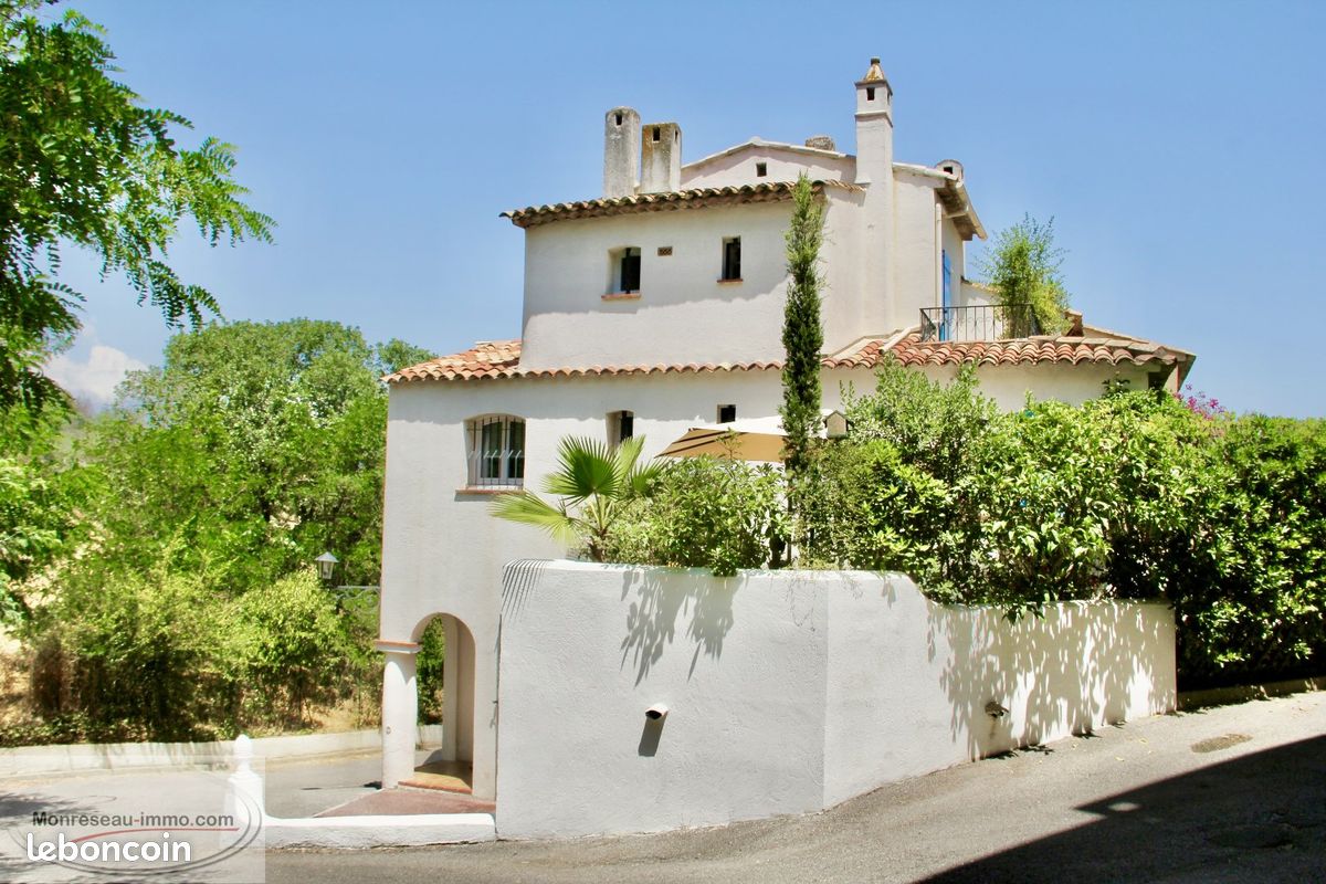 Maison 3 pièces 92 m² · à Cannes · 92 m² · 550 000 €