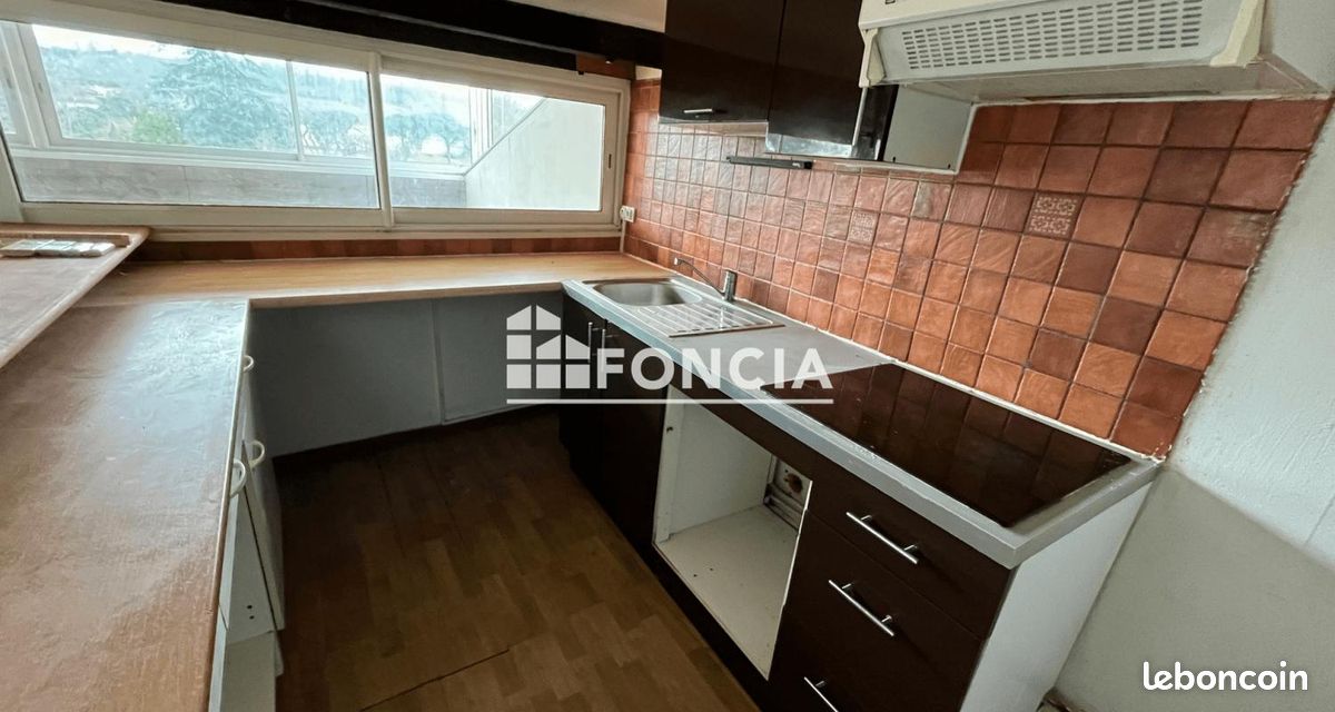 Appartement 3 pièces 77 m² - Sainte-Foy-la-Grande 33220 (image principale 4)