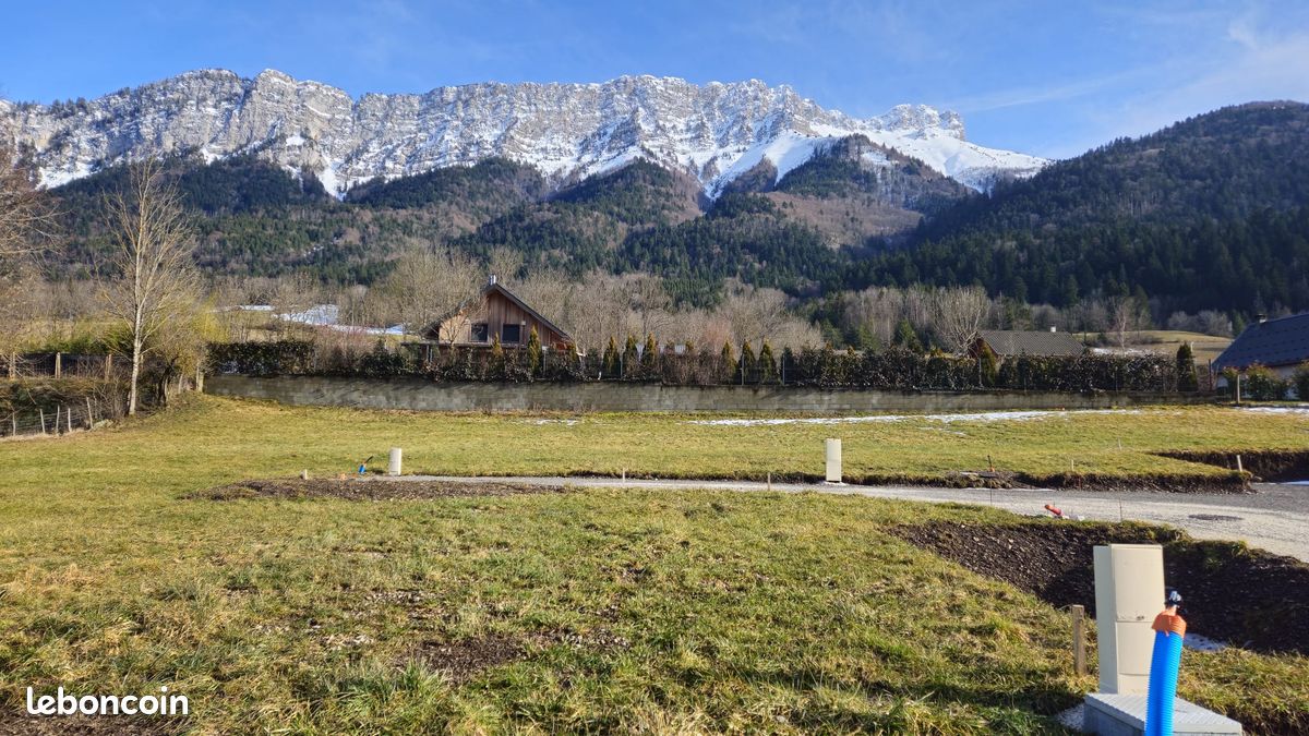 Vente terrain viabilisé · à Sainte-Reine · 58 065 €