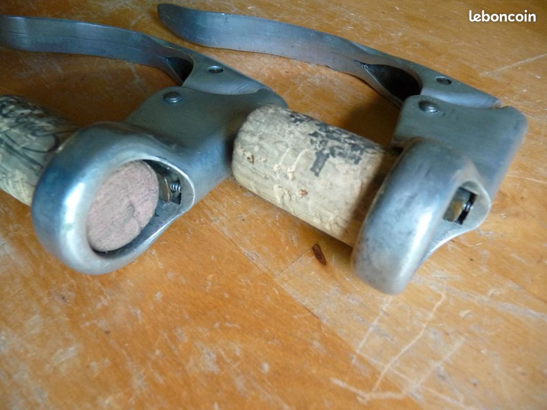 Leviers freins cantilever Vuelta vintage - Équipements vélos