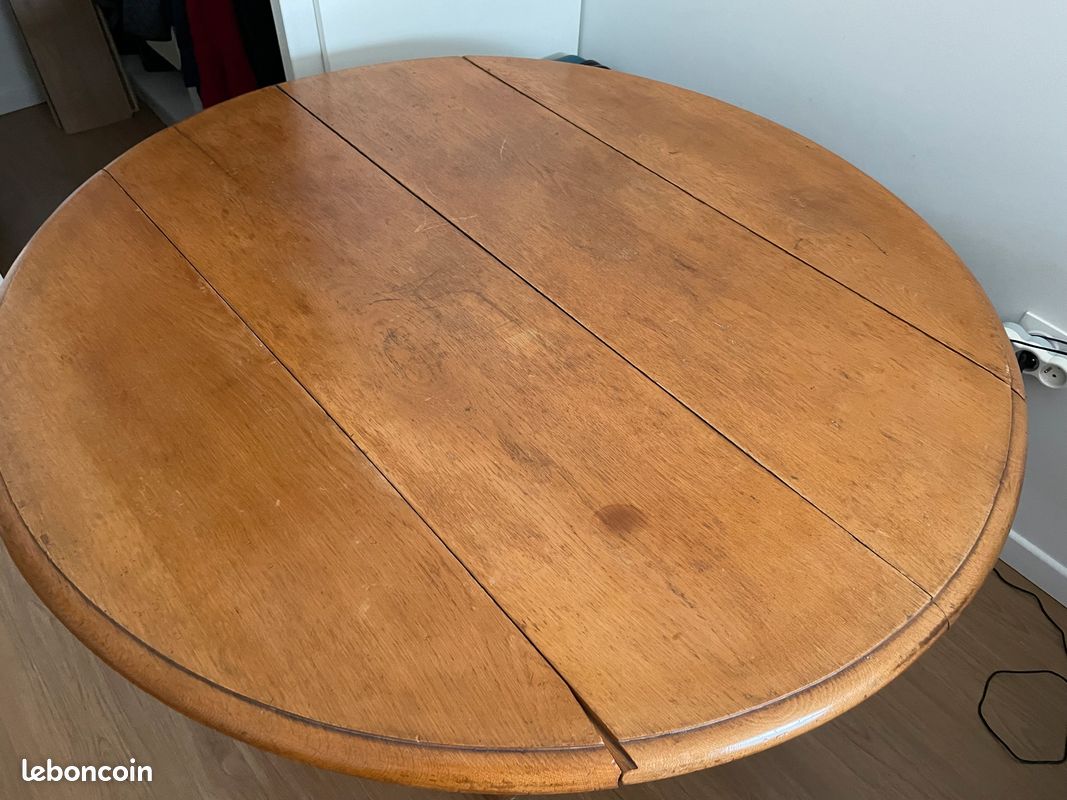 Table en bois (image 3)