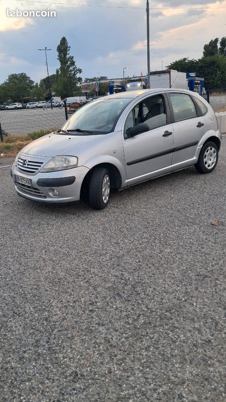 Citroën C3 1.4i 75cv Ess de 2003 CT OK (image 1)