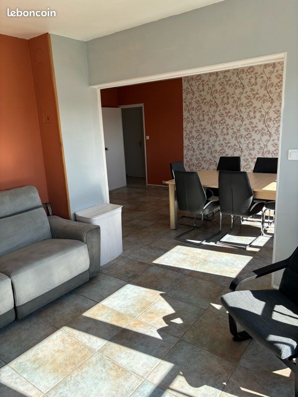 Appartement 3 pièces 73 m² · à Dieppe · 72,8 m² · 130 000 €