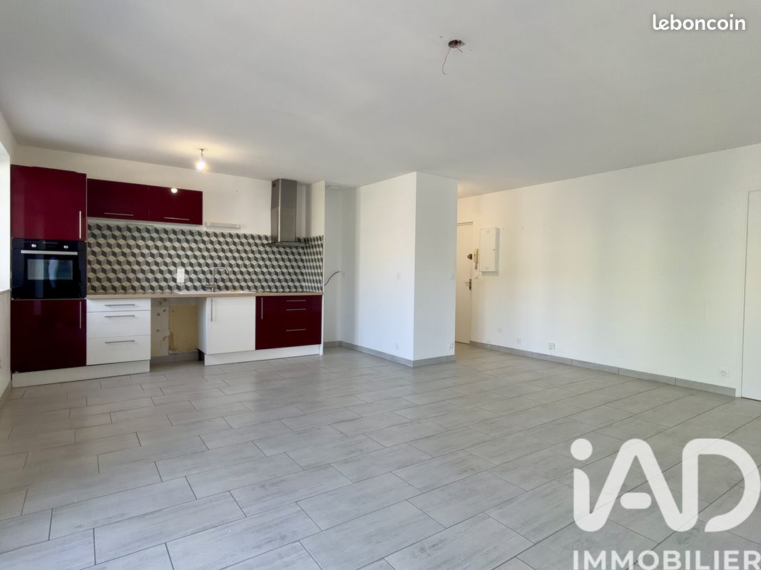 Appartement 4 pièces 82 m² · à Châlons-en-Champagne · 82 m² · 129 000 €