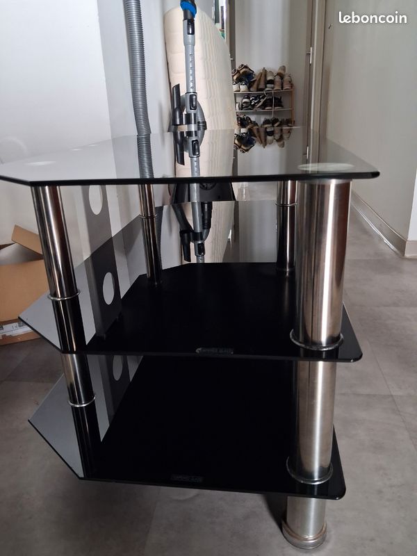 Meuble TV d'angle en Verre Noir et Chrome – Idéal petits espaces (image 6)