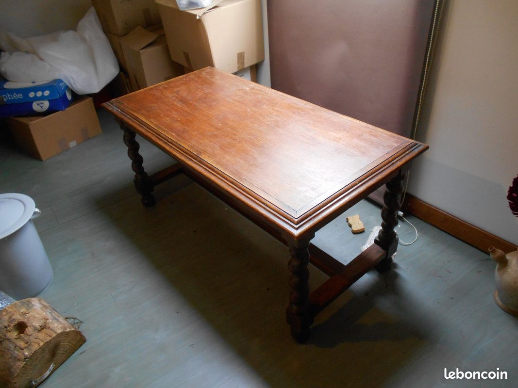 Table basse ancienne en bois (image 2)