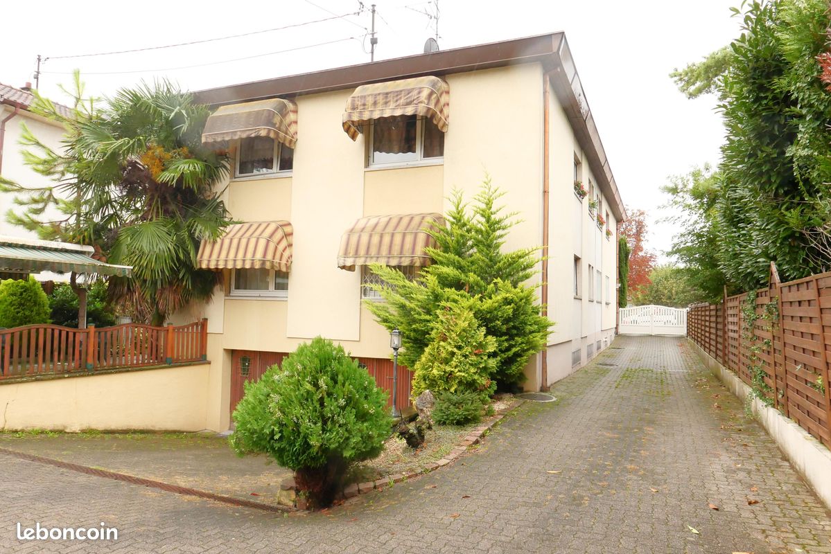 Appartement 10 pièces 303 m² · à Kingersheim · 303 m² · 540 000 €