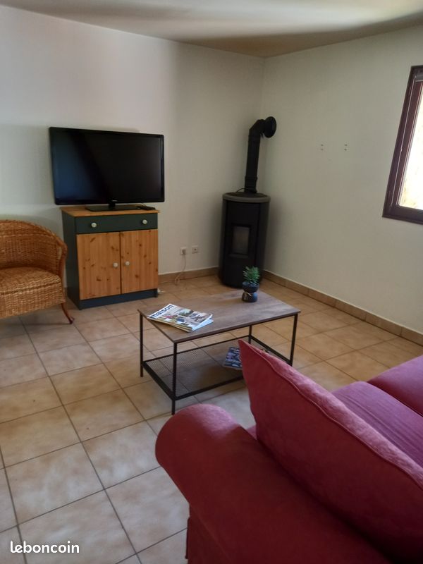 Appartement 3 pièces 72 m² · à Saint-Léon-sur-Vézère · 72 m² · 640 €