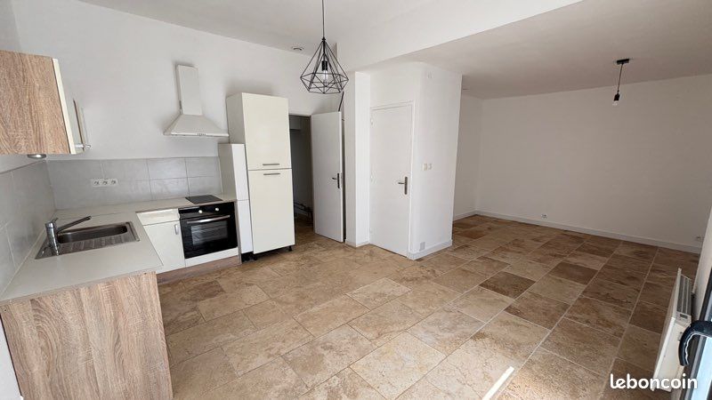 Maison 3 pièces 70 m² · à Simiane-Collongue · 70 m² · 1 500 €
