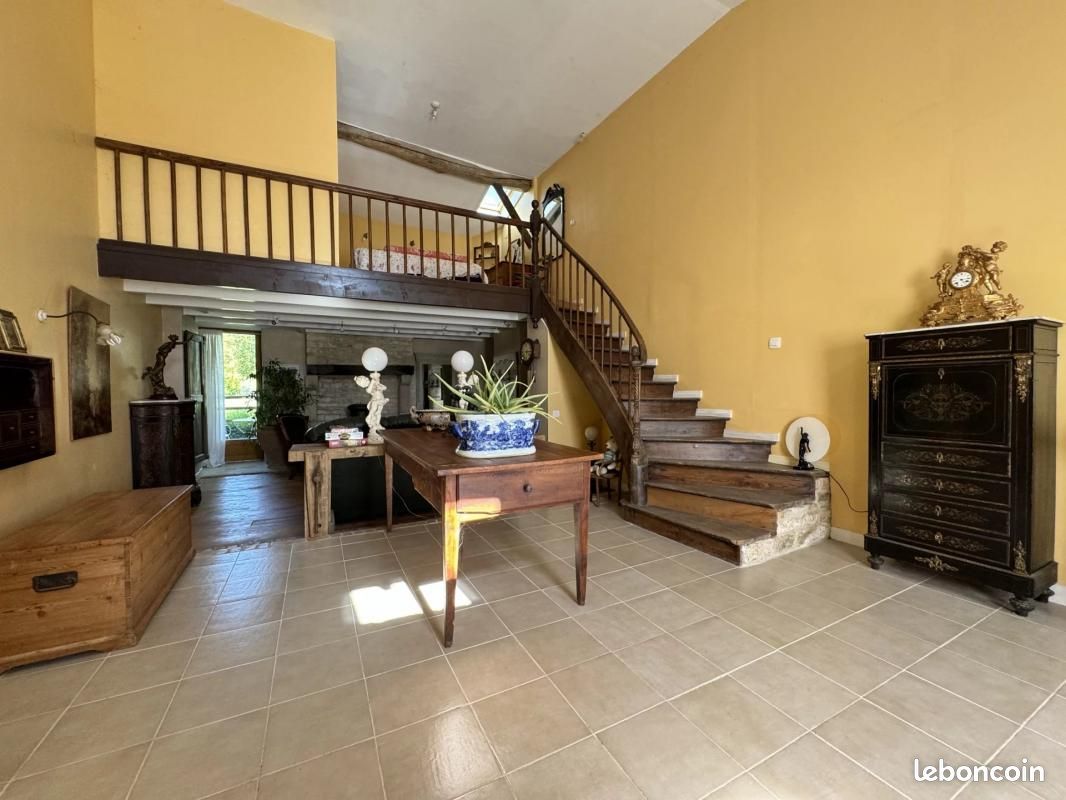 Maison 145 m² Aunac - Aunac-sur-Charente 16460 Aunac (image 3)
