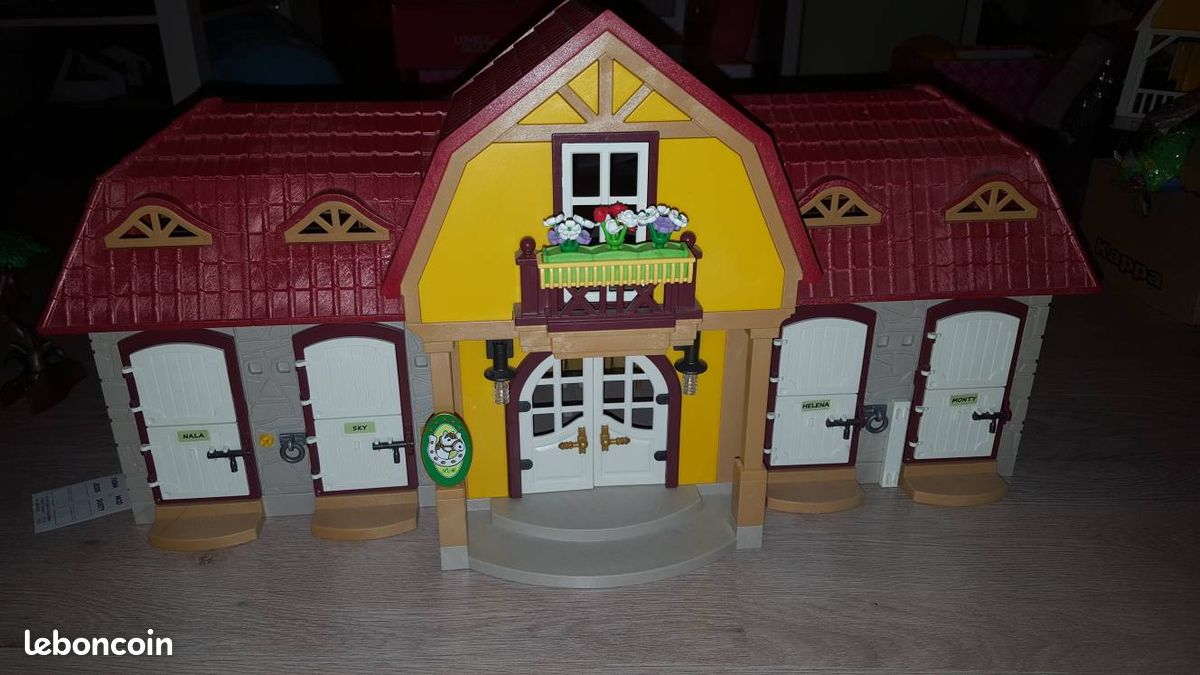 Playmobil country ranch ref 5221 (image 2)