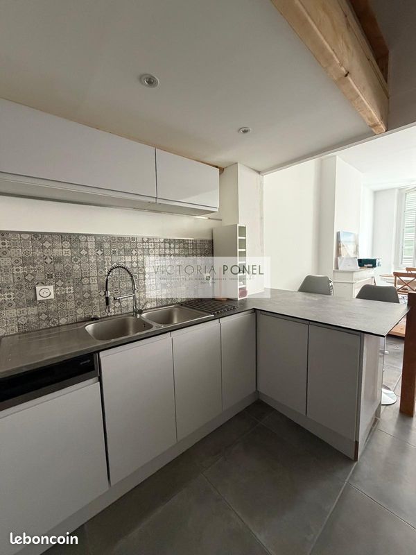 Appartement 2 pièces 41 m² · à Toulon · 41 m² · 717 €