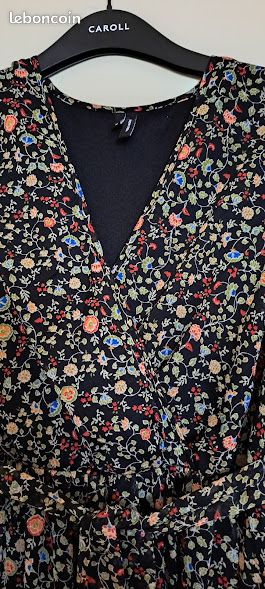 Robe mi-longue fleurie (image 1)