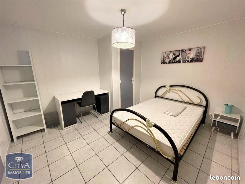 Appartement 1 pièce 28 m² · à Limoges · 28 m² · 508 €