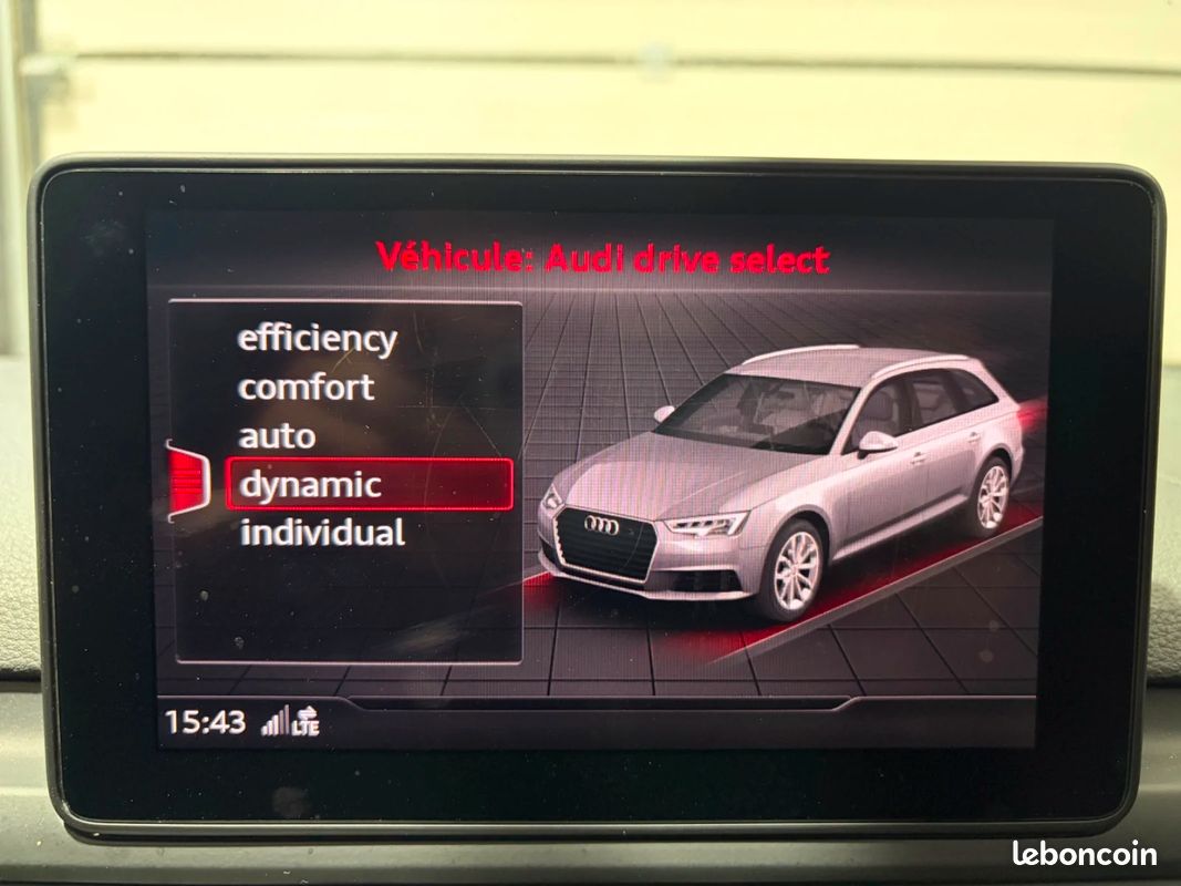 AUDI A4 AVANT 2.0 L TFSI ultra 190 CV S tronic 7 * SUIVI COMPLET AUDI / CARPLAY / HAYON ELECTRIQUE / VIDANGE FAITE POUR LA VENTE (image 30)