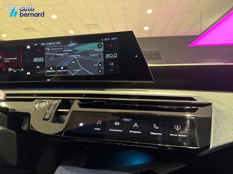 Peugeot 3008 1.2 Hybrid 145ch Allure e-DCS6 (image 13)