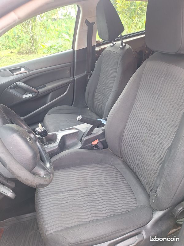 Peugeot 308 (image 3)