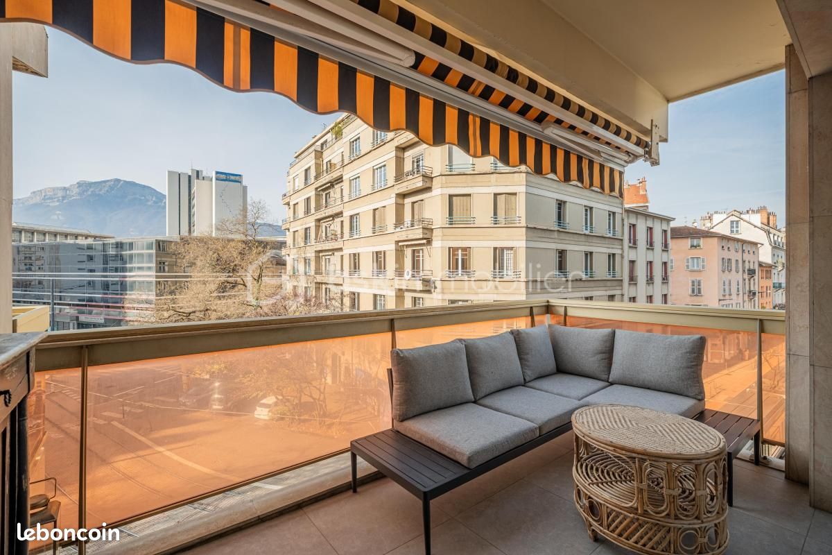 Appartement 4 pièces 112 m² · à Grenoble · 112 m² · 450 000 €