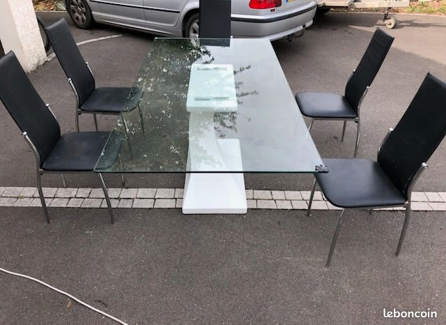 Table salle à manger (image 1)