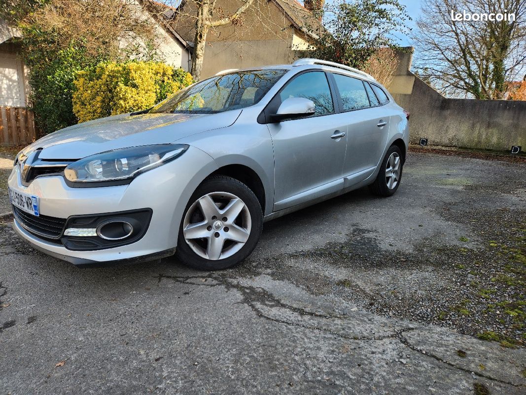 Renault megane 3 lll estade break 95 cv 129900 km évolutif (image 1)