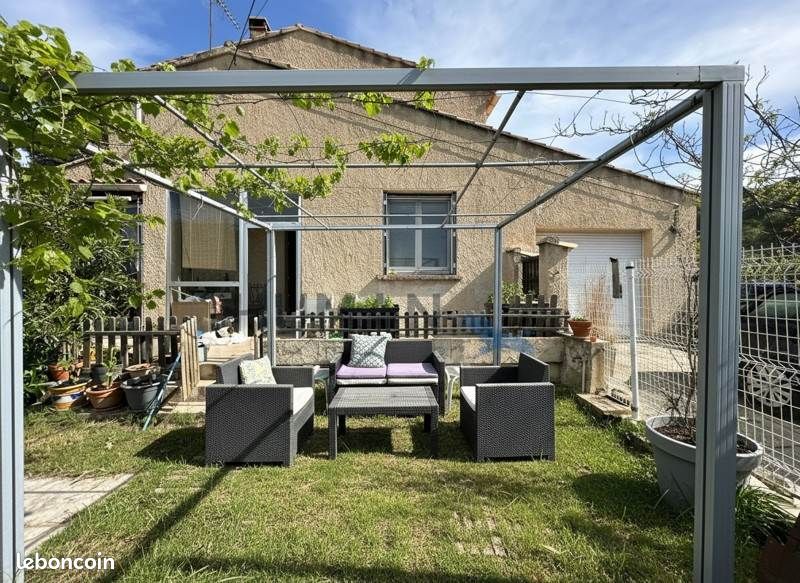 Maison 7 pièces 153 m² · à Taillades · 153 m² · 442 260 €