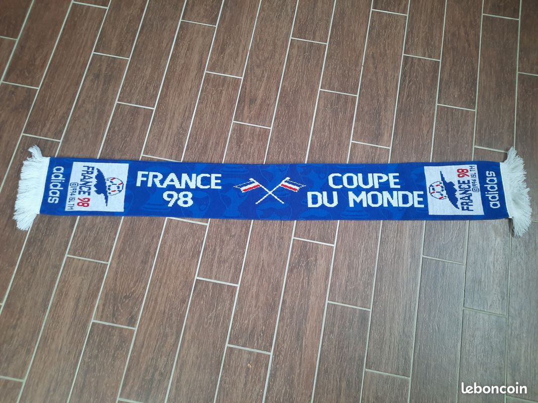 Souvenir Coupe du Monde 1998 – Foulard France 98 Vintage
