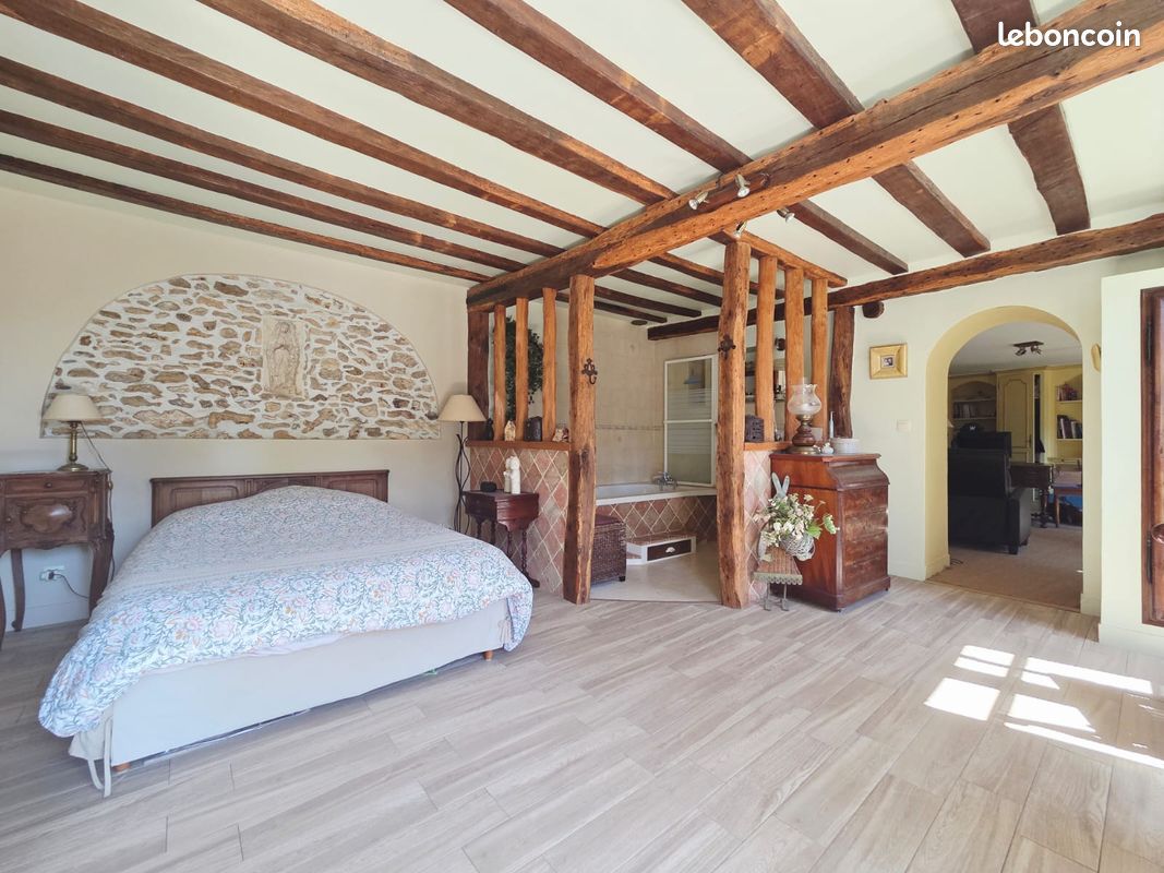 Maison 6 pièces 150 m² · à Ponthévrard · 150 m² · 420 000 €