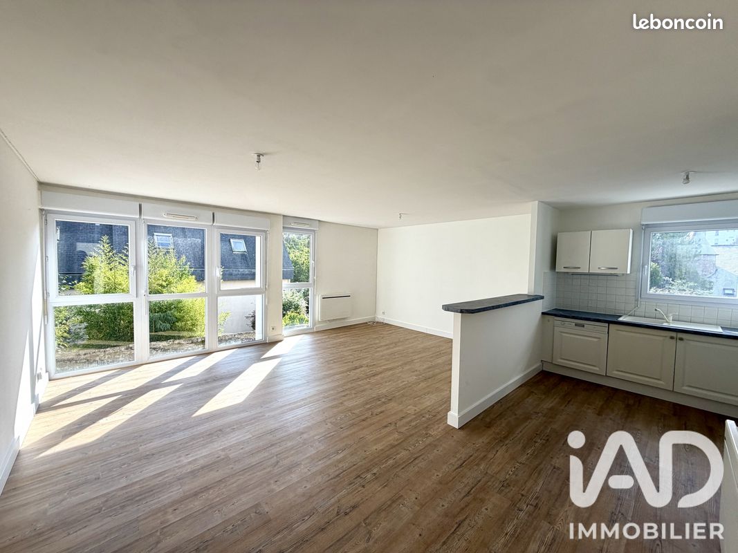 Appartement 3 pièces 70 m² · à Guingamp · 70 m² · 160 000 €