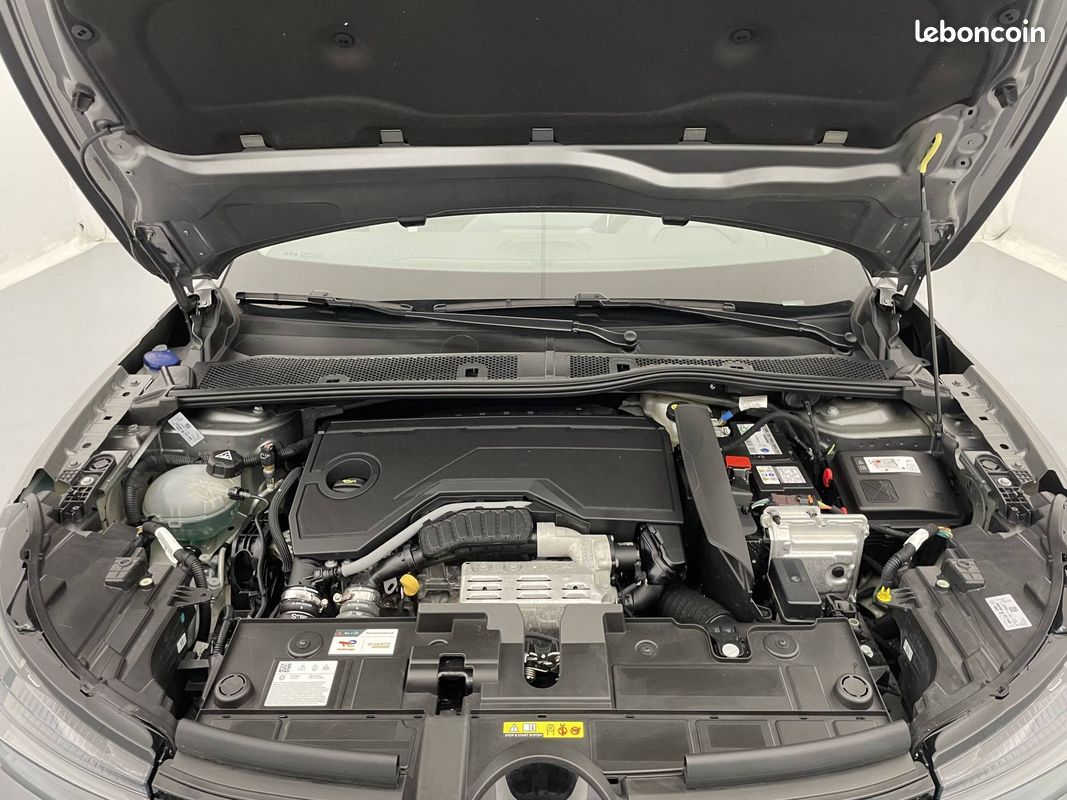 CITROEN C4 Hybride 136 e-DCS6 Max (image 21)