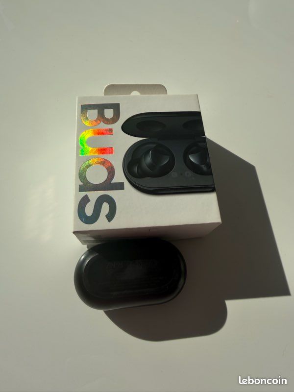 Samsung Galaxy Buds (image 4)