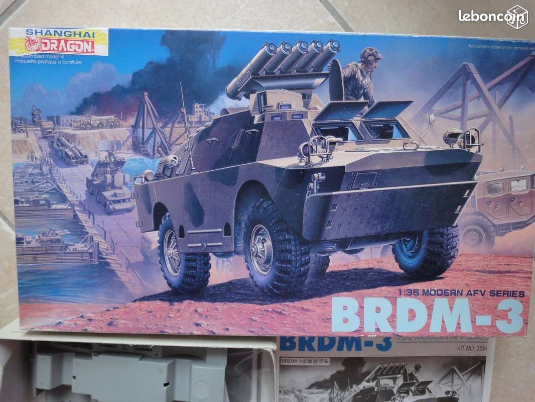 Maquette Dragon SHANGAI BRDM-3 (image 1)