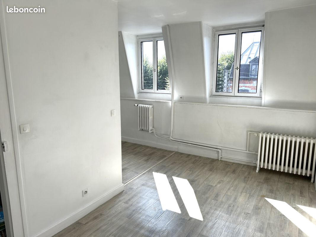 Appartement 1 pièce 23 m² · à Valenciennes · 23 m² · 400 €/mois
