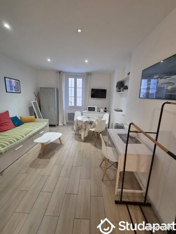 Appartement 2 pièces 32 m² · à Antibes · 32 m² · 900 €/mois