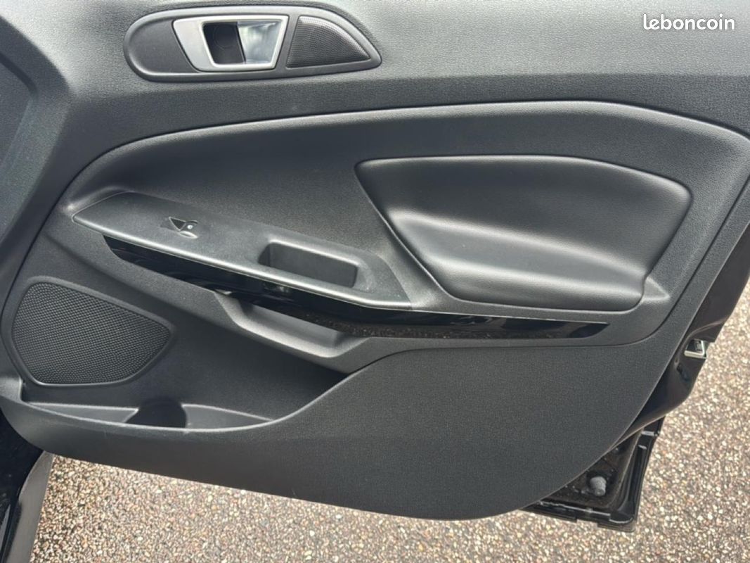 FORD ECOSPORT 1.0 ecoboost 125 st-line (image 16)