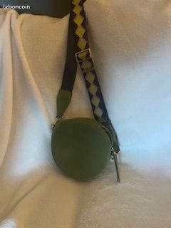 SAC rond vert Accessoires Bagagerie