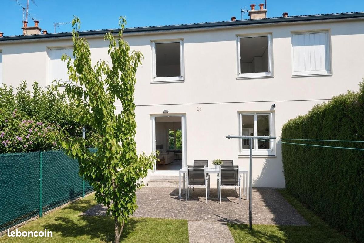 Maison 4 pièces 89 m² · à Meung-sur-Loire · 89 m² · 94 300 €