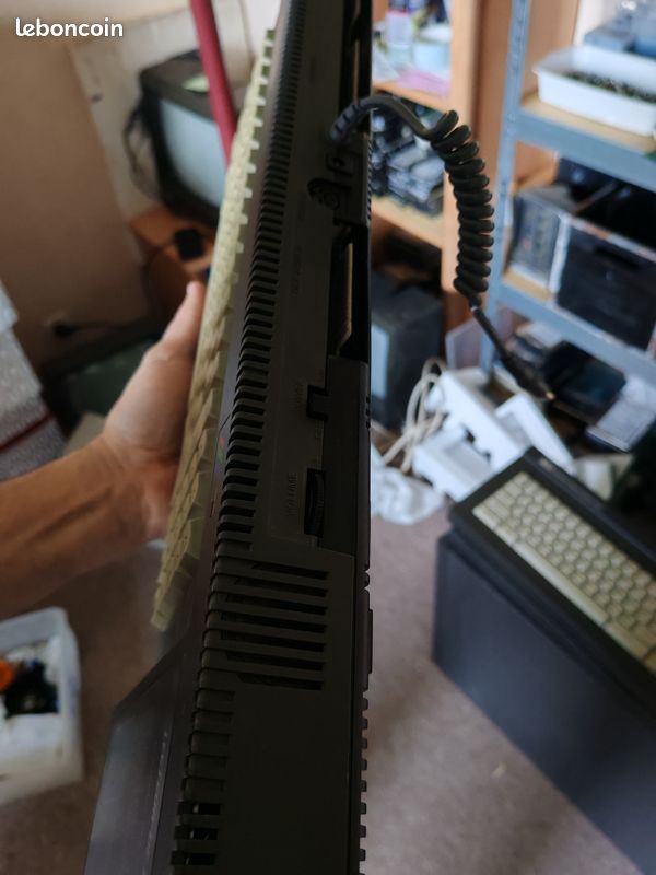 CLAVIER AMSTRAD CPC 6128 Azerty Courroie Neuve Testé Ok SANS ÉCRAN EUR 121,00 - FR