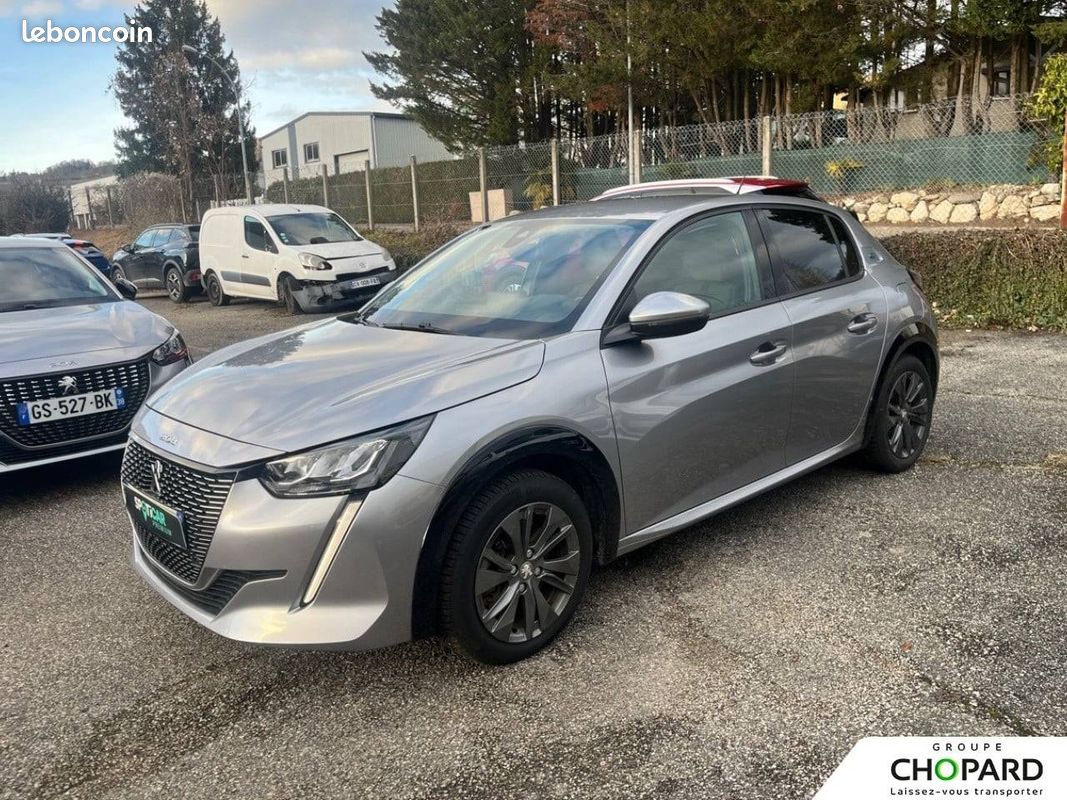 PEUGEOT 208 Electrique 50 kWh 136ch Allure (image 15)