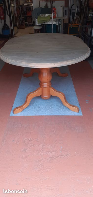 Table de salle à manger ovale (image 5)