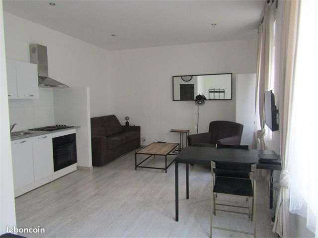 Appartement 1 pièce 30 m² · à Charmes · 30 m² · 445 €/mois
