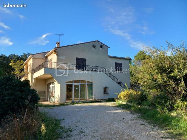 Maison 9 pièces 248 m²