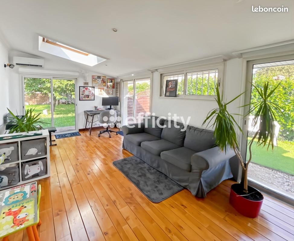 Maison 6 pièces 145 m² · à Eysines · 145 m² · 515 000 €