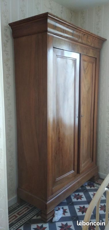 Armoire ancienne (image 1)