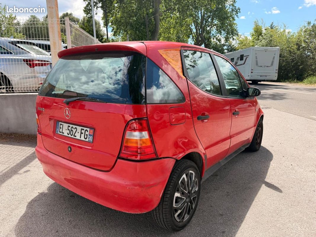 MERCEDES CLASSE A DEPOT VENTE A 140 Classic entretien mercedes CT OK (image 3)