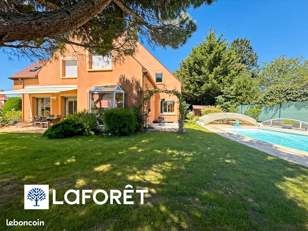 Maison 8 pièces 196 m² · à Villemoisson-sur-Orge · 196 m² · 630 560 €